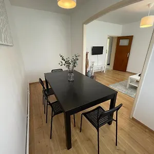 Dans Un Beau Quartier à Anderlecht Appartamento